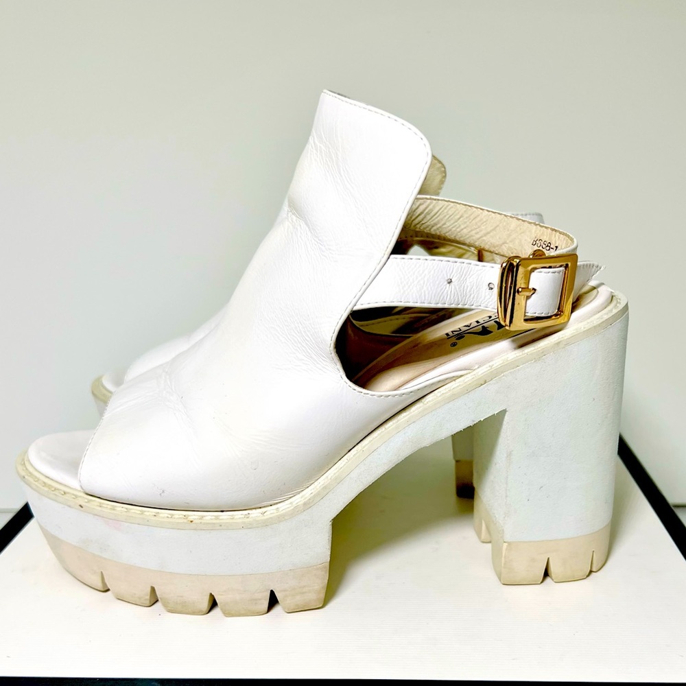 PUCCIANI Womens Sandals Block Chunky High Heel Platform Peep Toe Sz 39